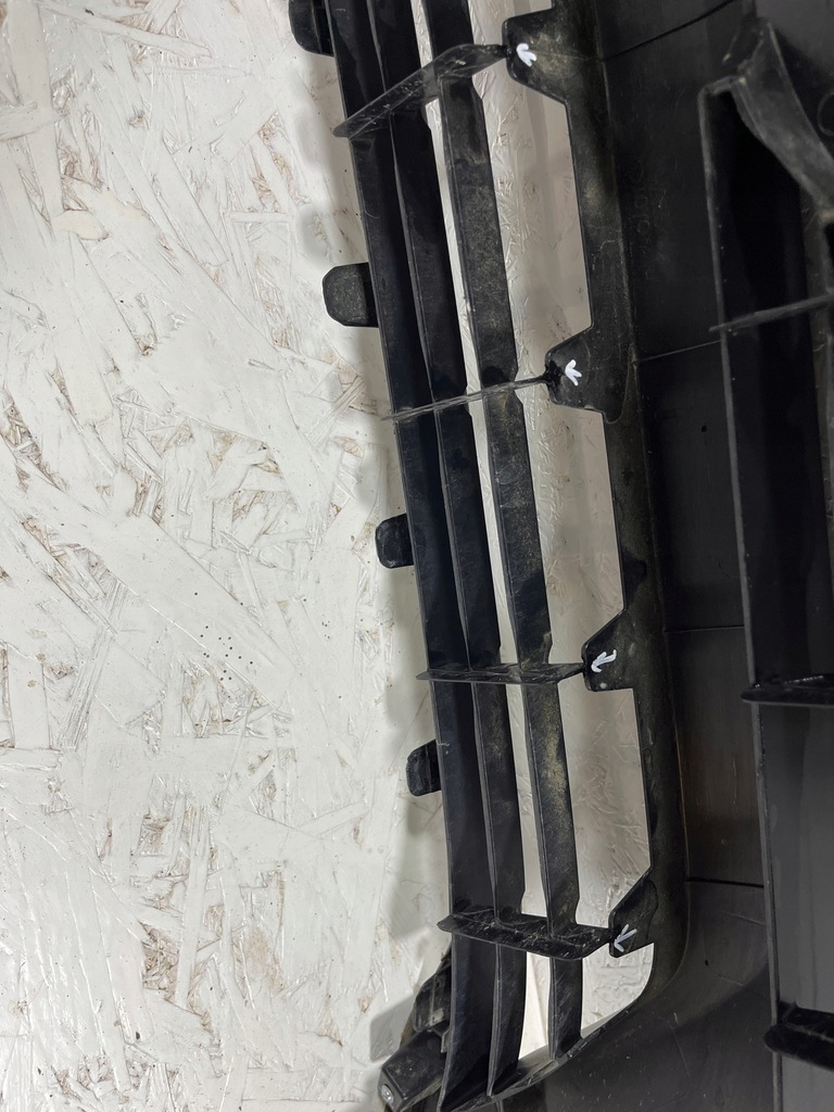 фото №9, Toyota hilux viii lift 53100-0kj80 решётка радиатора бампера решётка радиатора szary