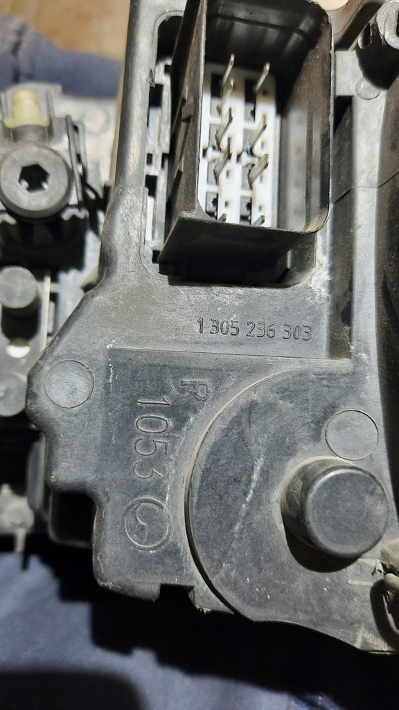 фото №7, Фара правый ксенон volvo s40 ii v50 lift 07-12r