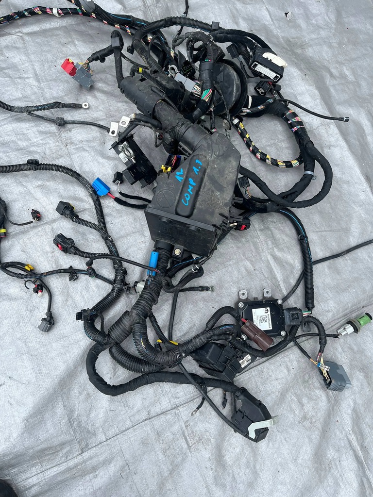 фото №1, Jeep compass ii коробка предохранителей жгут 1.3