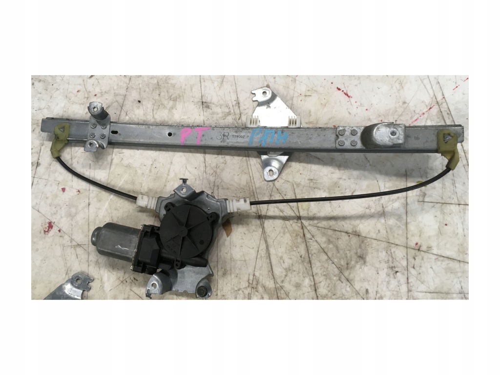 Механізм скло задній pathfinder r51 eur Доставка