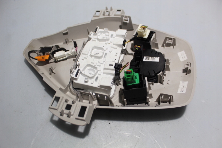 фото №3, Освещение кабины перед citroen c4 spacetourer