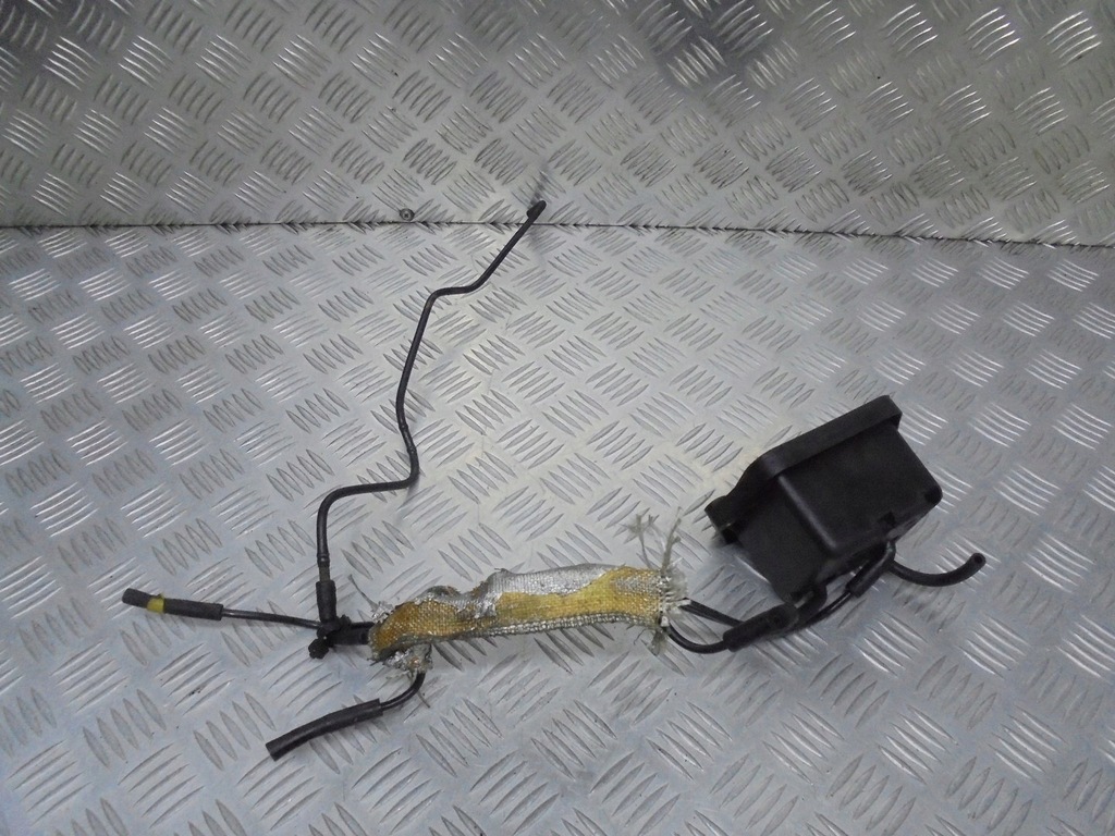 фото №1, Бак провода вакуумa alfa romeo 147 1.9