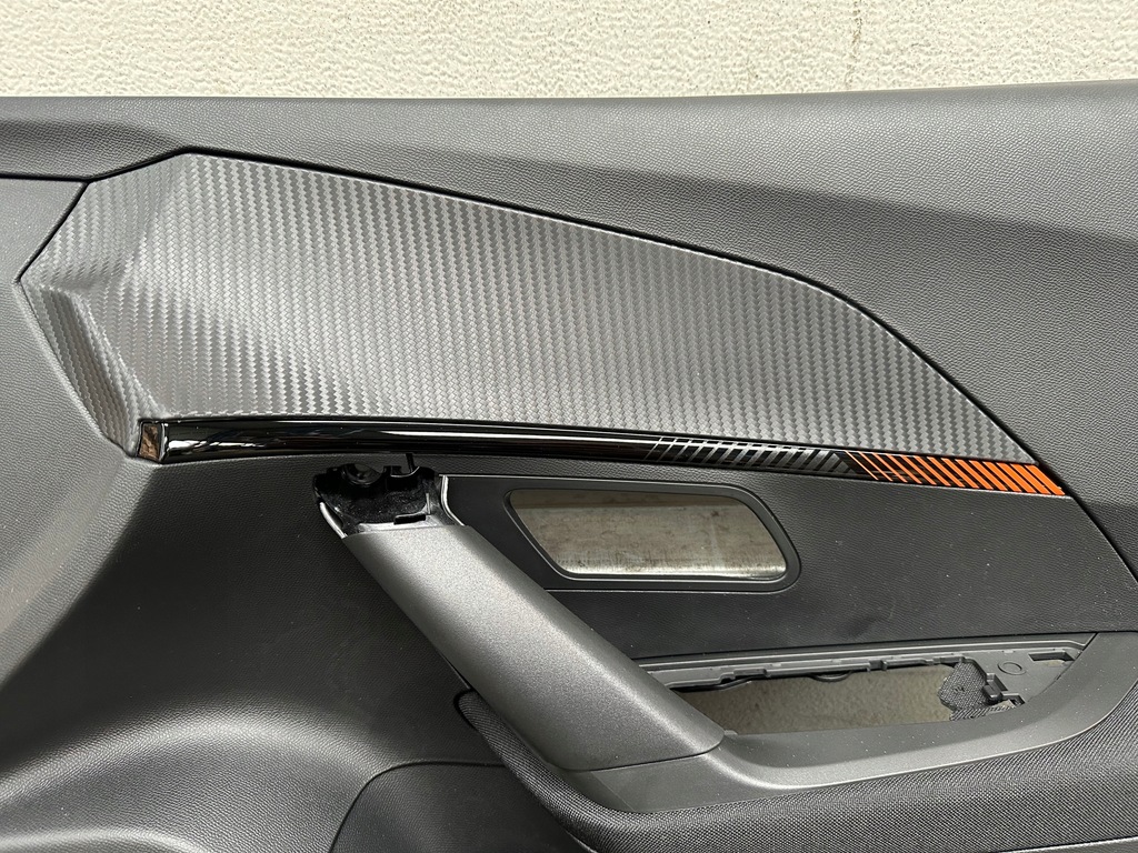 фото №5, Обшивка правий двері peugeot 2008 98325584zd