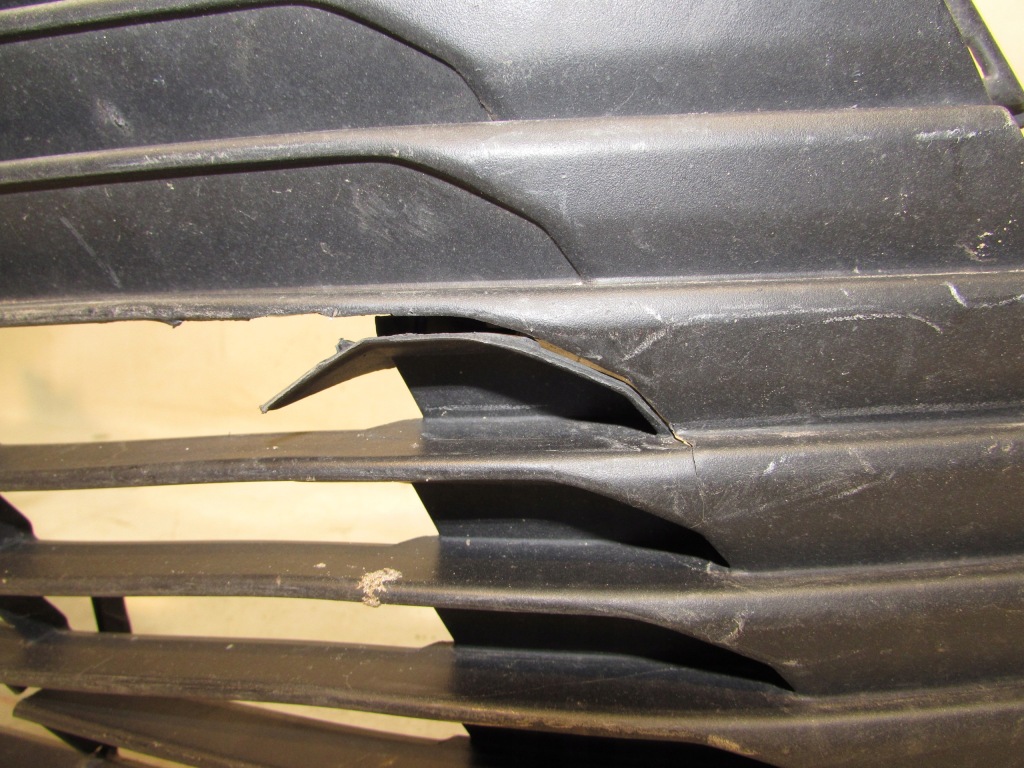 фото №10, Бампер решітка радіатора решітка радіатора перед передній toyota corolla e21 sedan 5211902q10