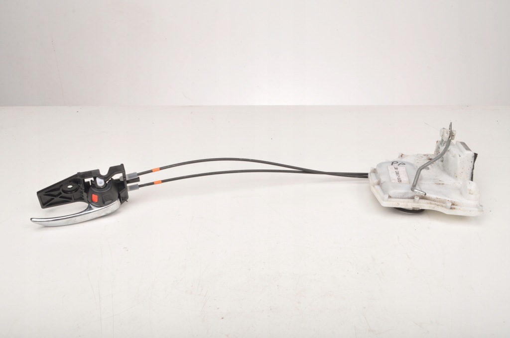 фото №1, Suzuki sx4 s-cross lift замок дверь правый перед uk