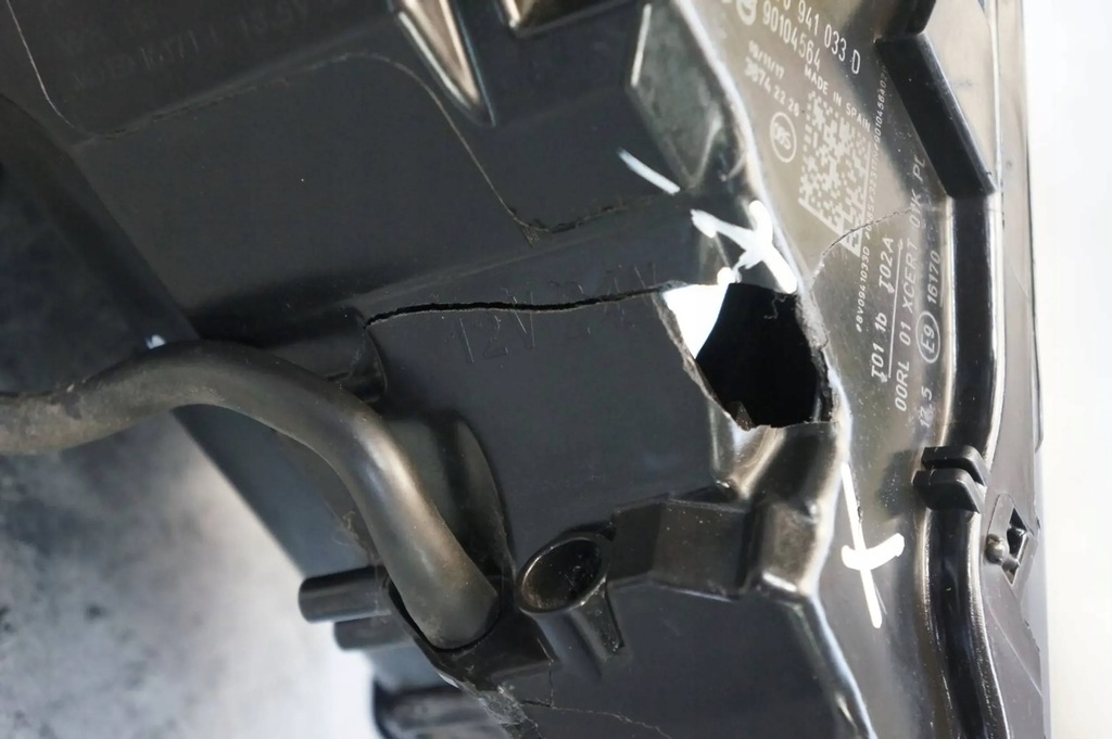 фото №10, Лампа led ліва перед передня audi a3 s3 8v - 8v0941033d uk