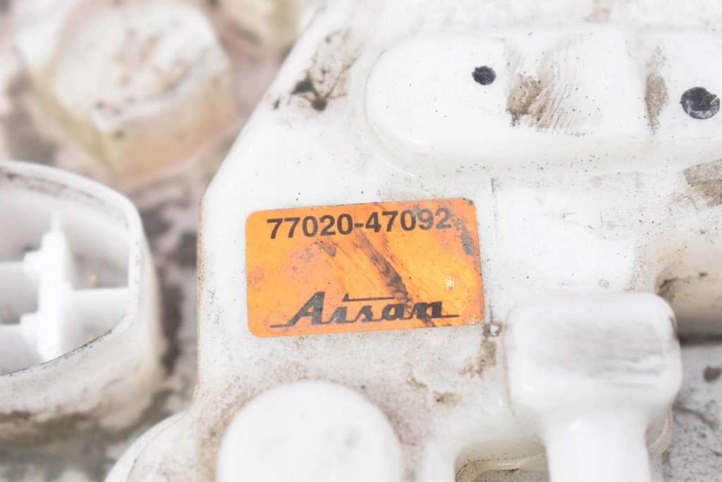 Помпа насос топлива 77020-47092 lexus ct200h 1.8 hybrid 136 km 10-14 с Разборки