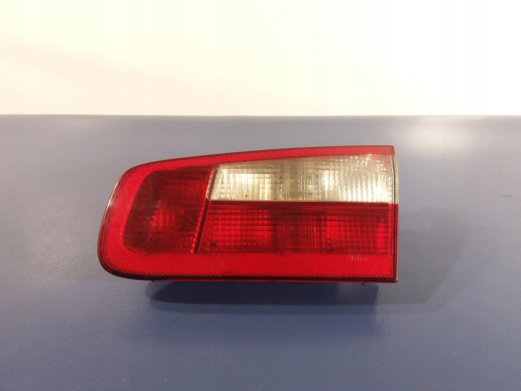 фото №1, Renault laguna ii лампа кришки задня права