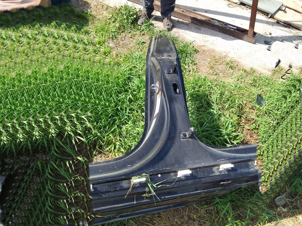 фото №1, Audi a7 поріг блок двигуна лівий