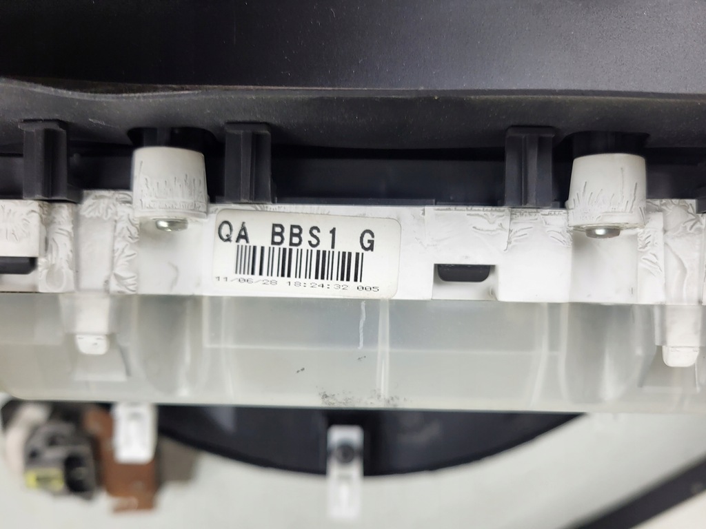 фото №8, Mazda 3 bl 11r mps mzr 2.3 l3 бортовий комп'ютер лічильник ключ комплект