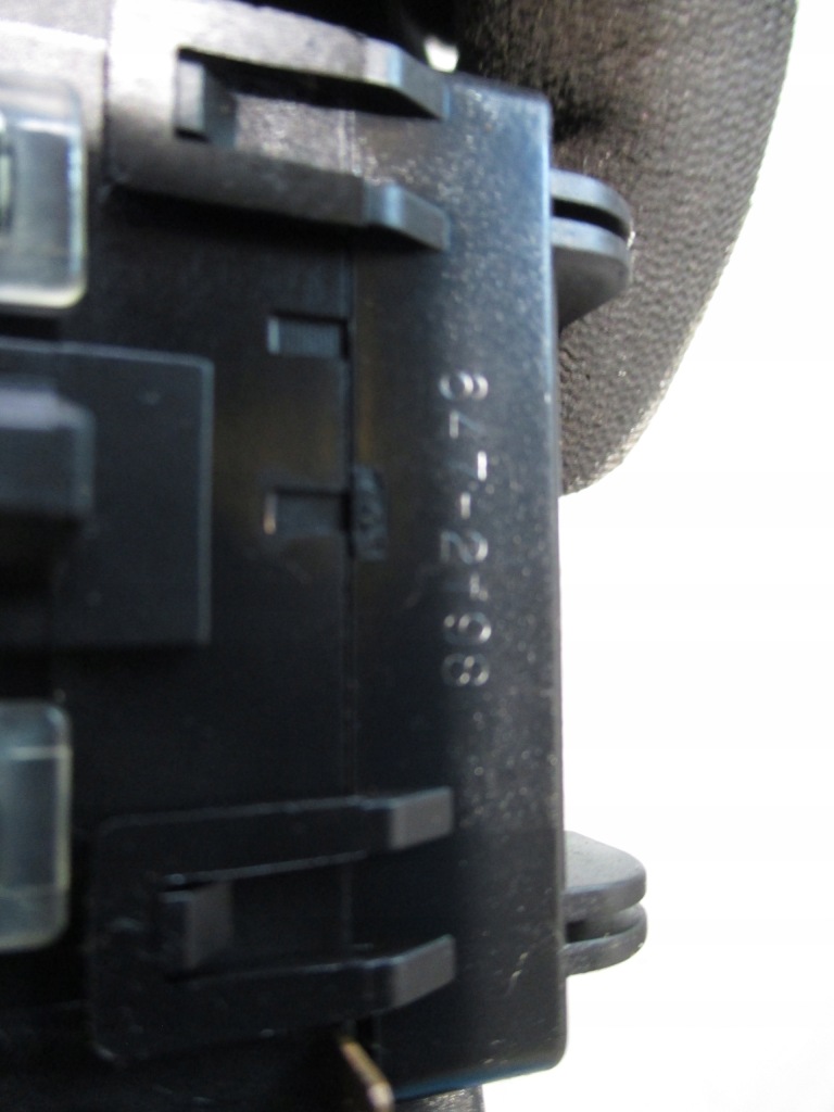 фото №4, Перемикач важіль двірник toyota yaris i 99-