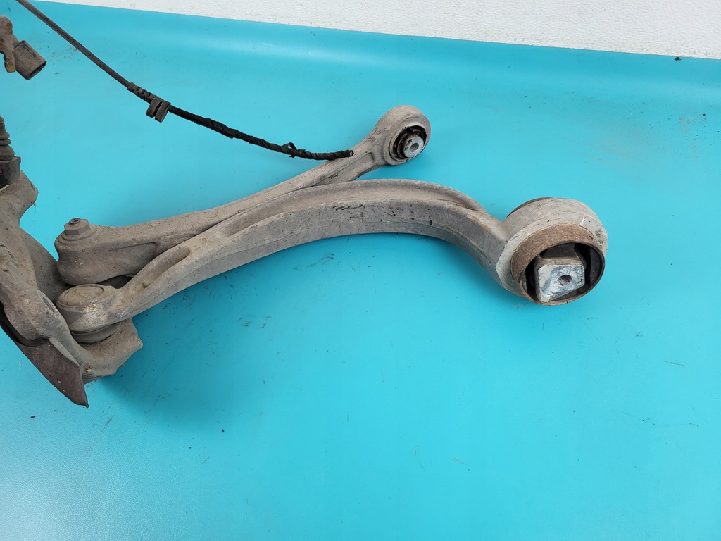 фото №5, Audi a4 b8 11r 2.0 tdi подвеска левая перед поворотный кулак левая рычаг