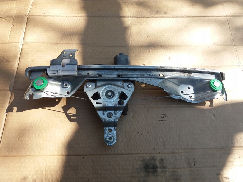 фото №5, Подъемник стекло правый задняя peugeot 308