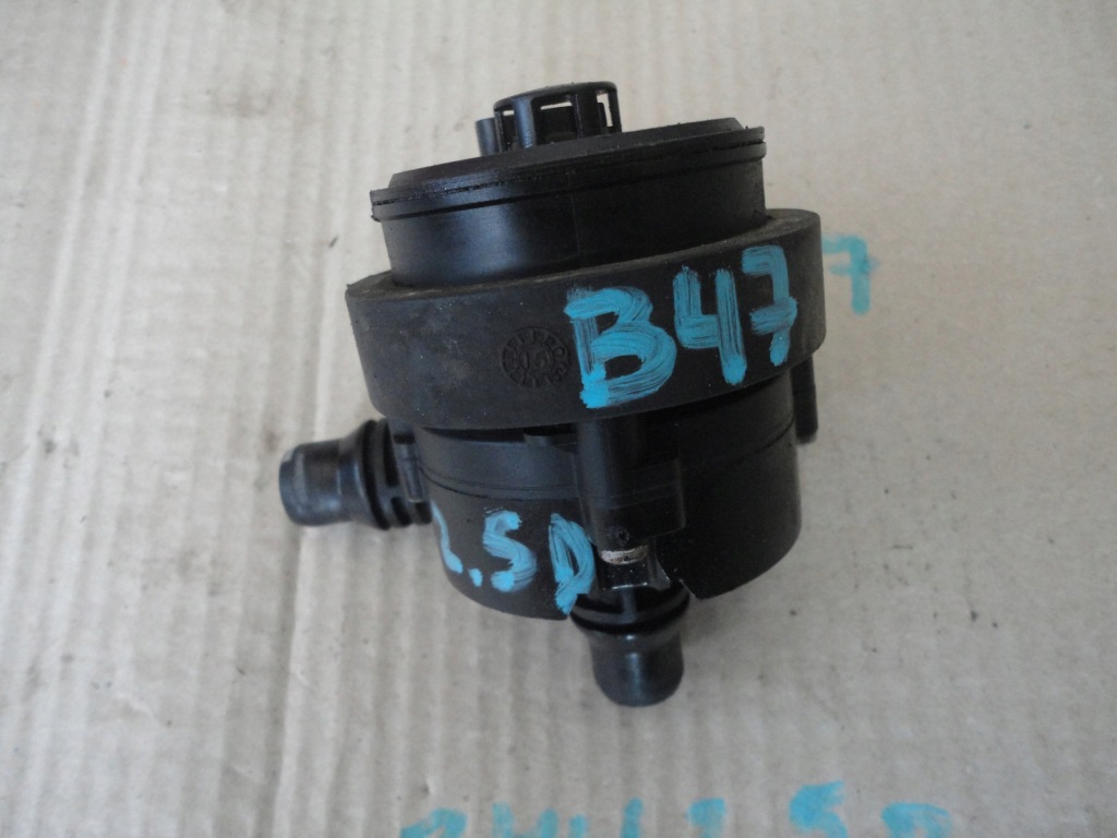 Bmw 1 2 3 4 5 6 7 2.0 b47d20b x-drive biturbo кронштейн Оригінал