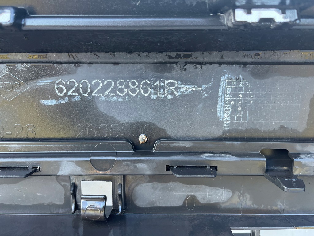 фото №11, Dacia sandero 3 iii jogger stepway 20- бампер перед передний оригинал