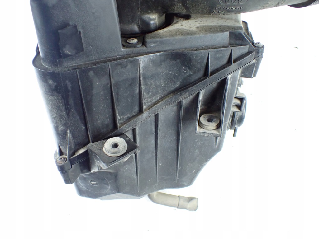 фото №7, Корпус фильтра воздуха с датчиком audi a8 s8 d3 5.2 короткий 4e0129620d