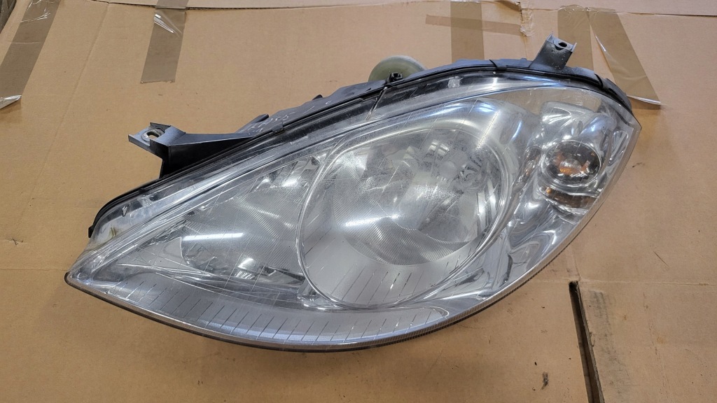 Купити Лампа перед ліва mercedes a klasa w169 h7 a1698200161