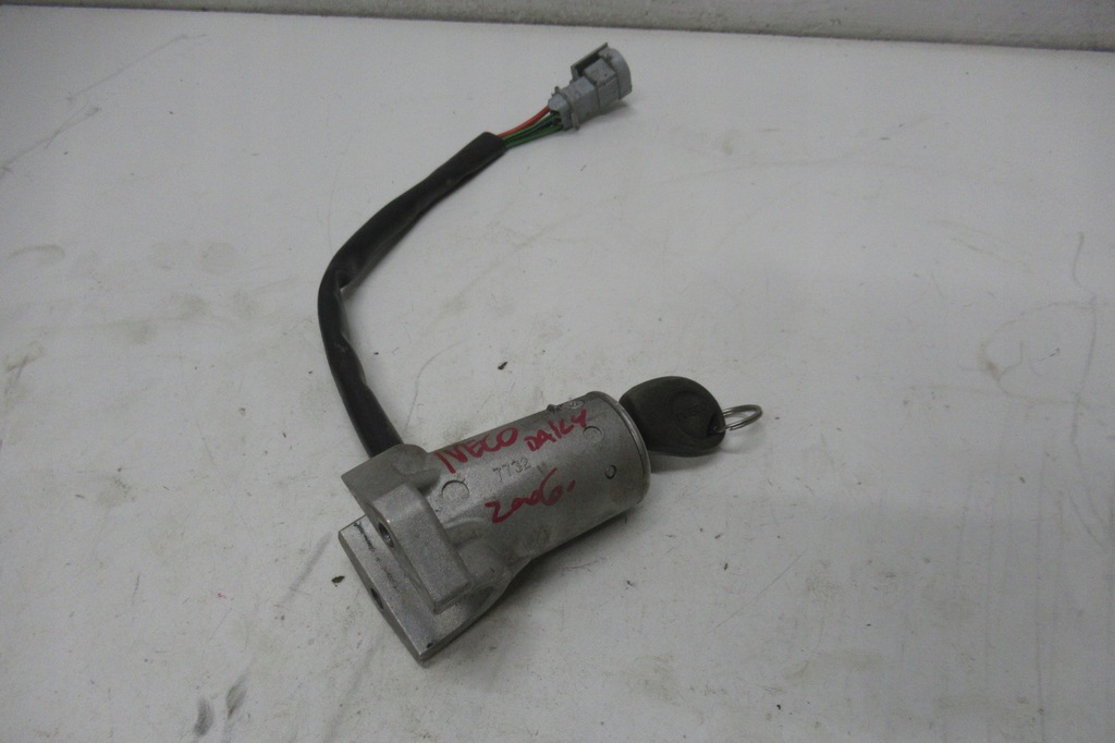 фото №1, Iveco daily 06r замок зажигания ключ