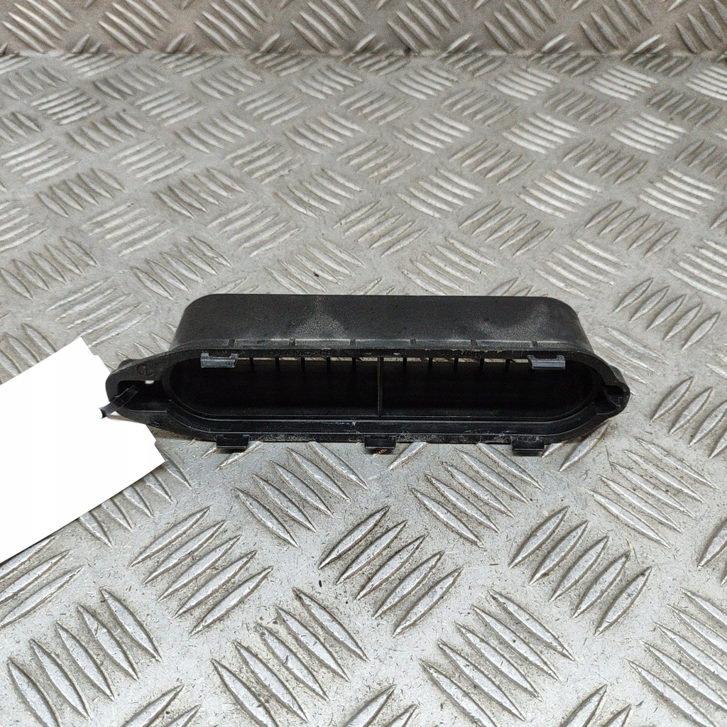 фото №1, Land rover range rover sport l494 2018 часть трубы впуска воздуха