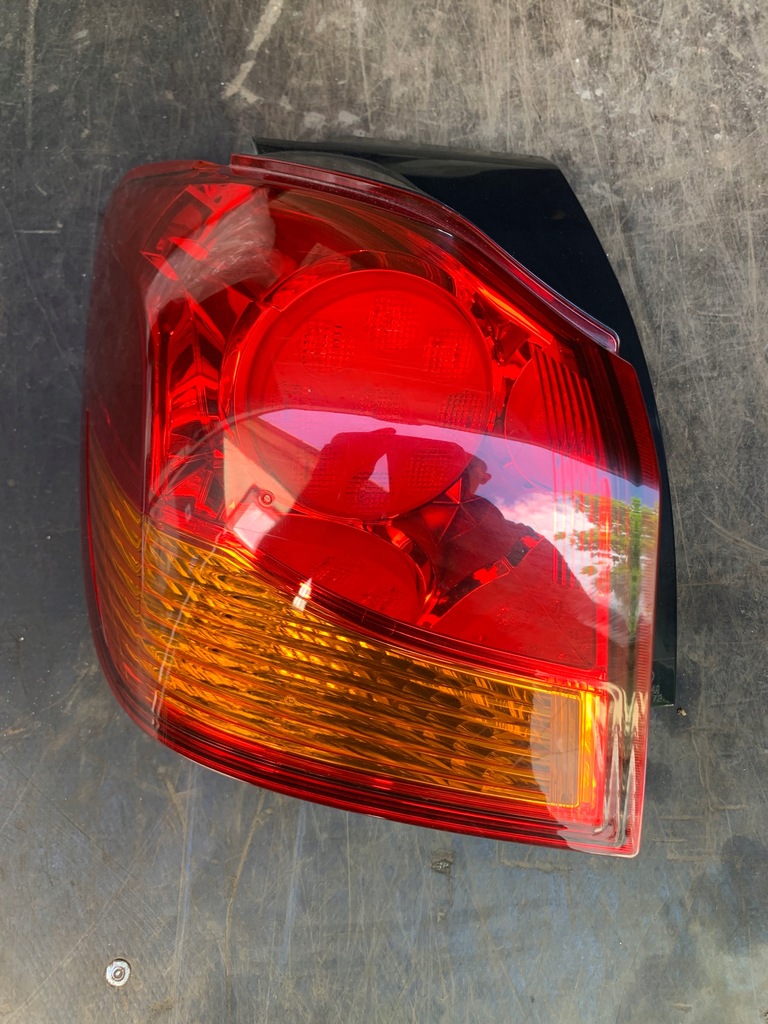 фото №1, Лампа задня mitsubishi asx iii p9372 8330b193