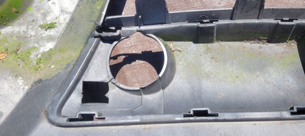 Renault clio 3 рестайлинг  195 бампер перед передний / 6170 Недорого