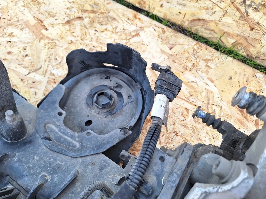 фото №11, Oś задняя opel mokka ii b citroen c3 ds3 электрик