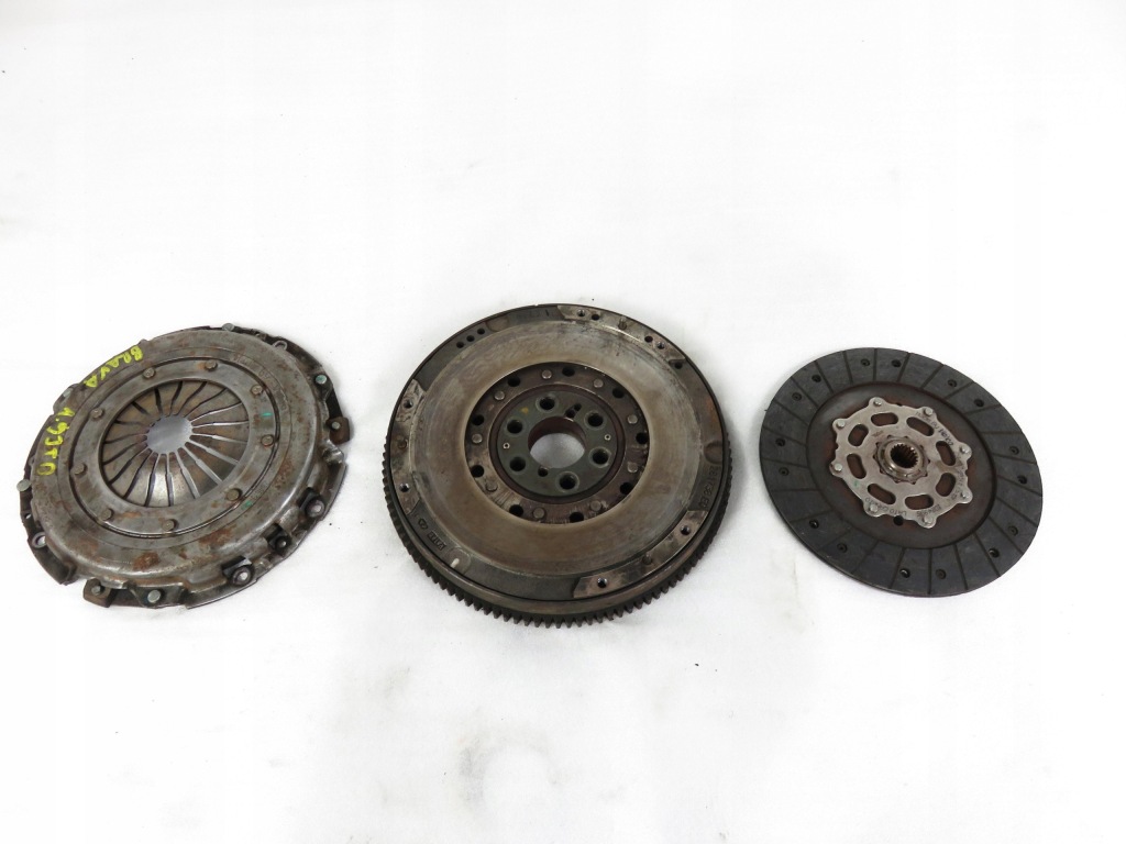 Колесо двухмассовый fiat brava 1.9 jtd 284673 1024995 Киев