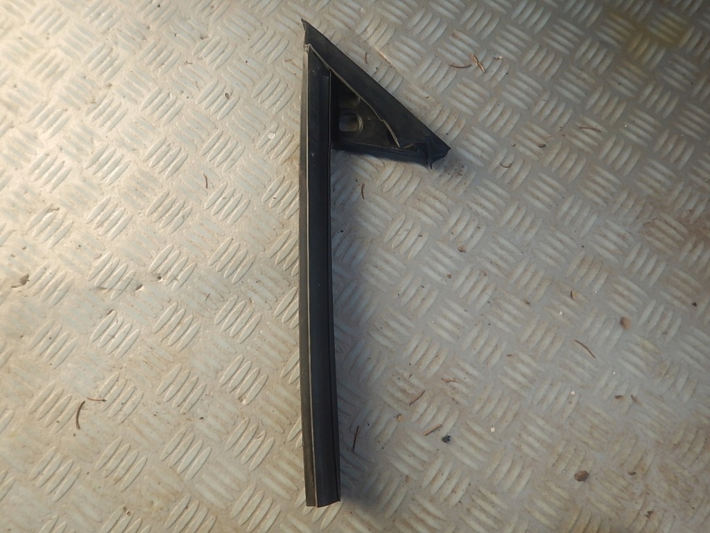 фото №1, Peugeot rcz захист трикутник прокладка двері лівих ym18501980 оригінал