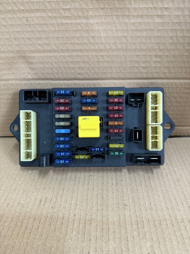 фото №1, Bentley arnage lift коробка запобіжників pm55189pa