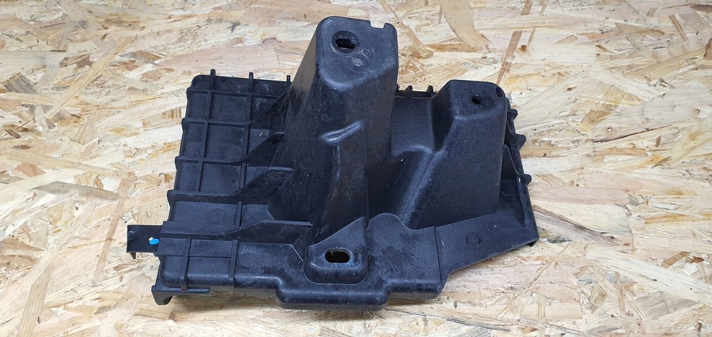 фото №4, Hyundai genesis coupe 3.8 v6 основание аккумулятор