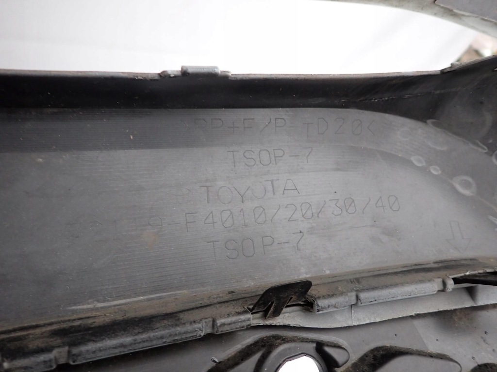 фото №9, Toyota c-hr i 1 16-19 бампер перед передній 6xpdc