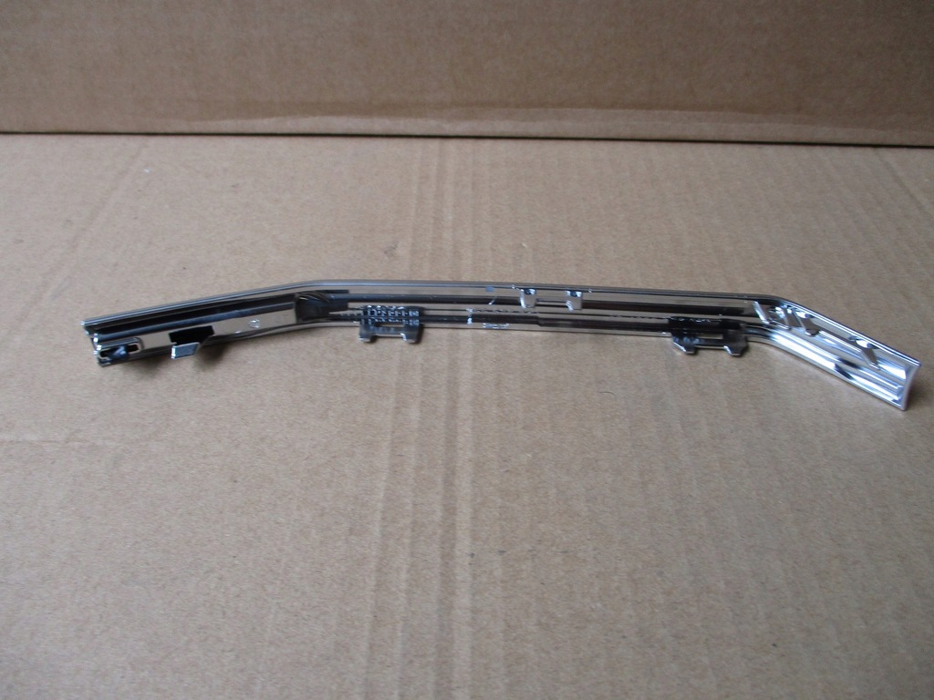 фото №2, Молдинг хром левая решётка решетка audi a6 c8 allroad