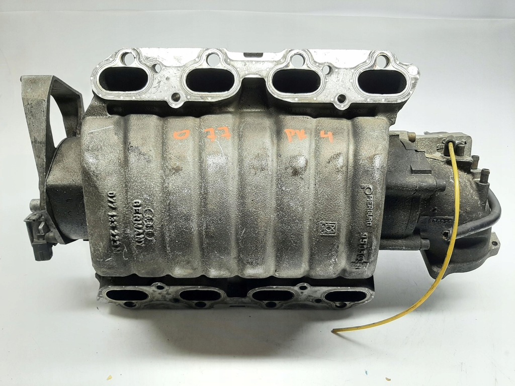фото №1, Audi a8 d2 колектор всмоктуючий 4.2 fsi 077133185d