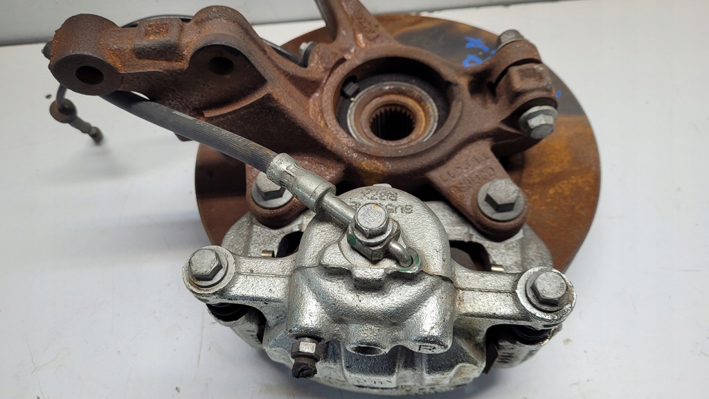 фото №5, Ford fiesta mk7 поворотний кулак перед права 1.6 tdci