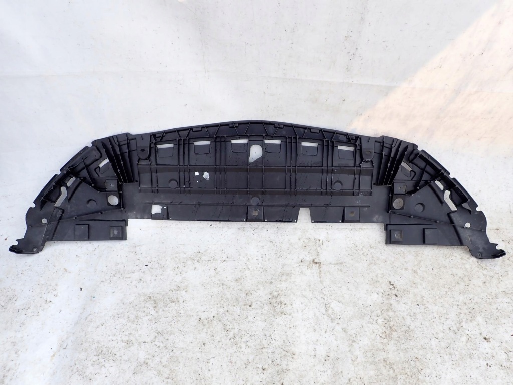 фото №1, Mercedes cla ii 2 c118 amg 19- защита плита pod бампер