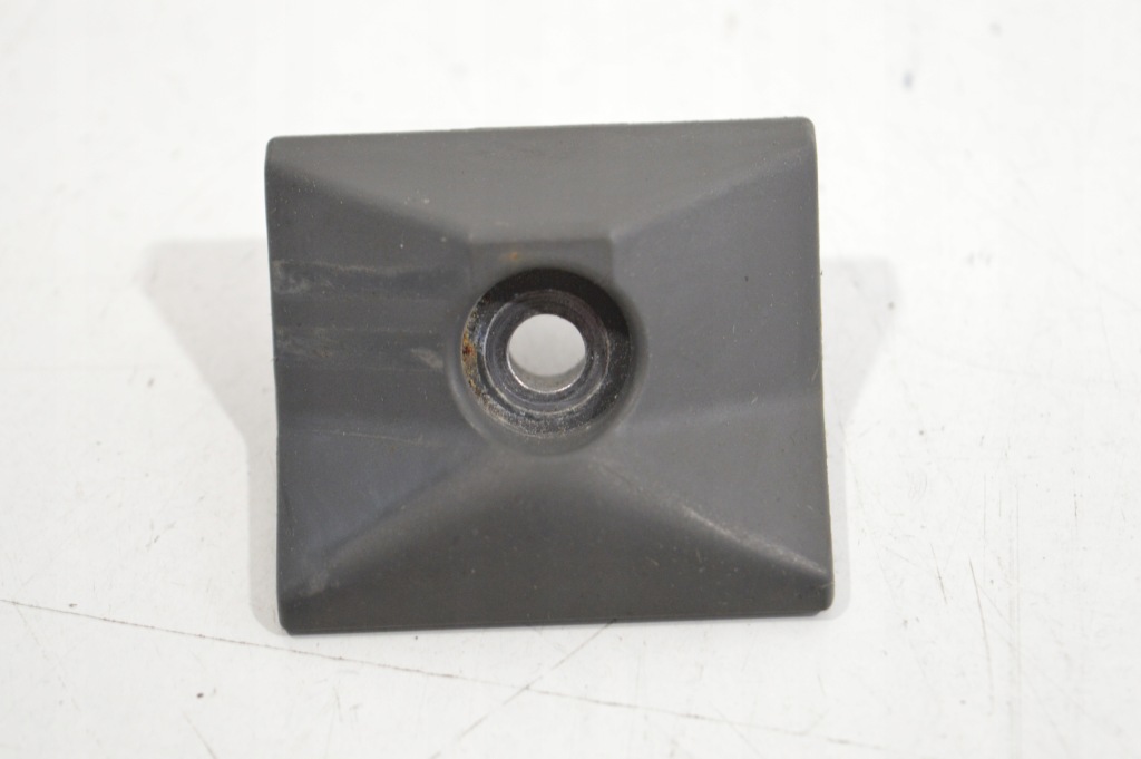 Купить Отбойник крышки багажника левый правый 2szt mercedes r230 sl 55 amg 2307570044