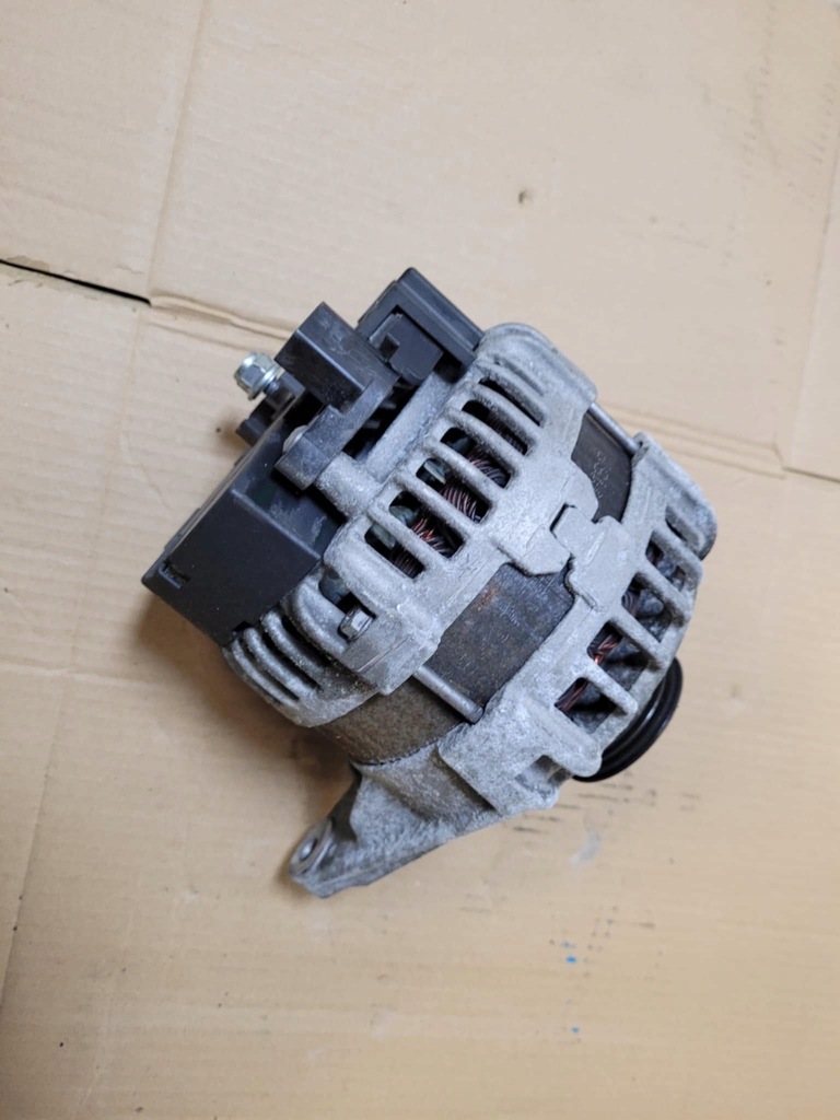 фото №1, Генератор a0009063322 mercedes w246 2.2 cdi 2017