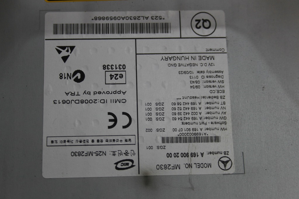 фото №3, Mercedes w169 радио navi 1699002000 fv