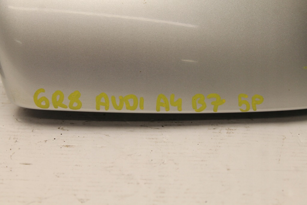 фото №8, Audi a4 b7 04r- зеркало правое 5 pinów ly7w