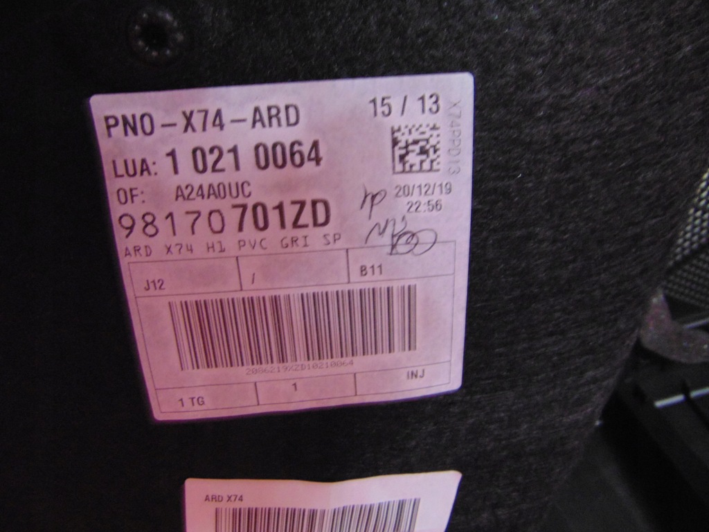 фото №14, Citroen ds7 dekor панели консоль обивка обшивка обивка дверь kpl