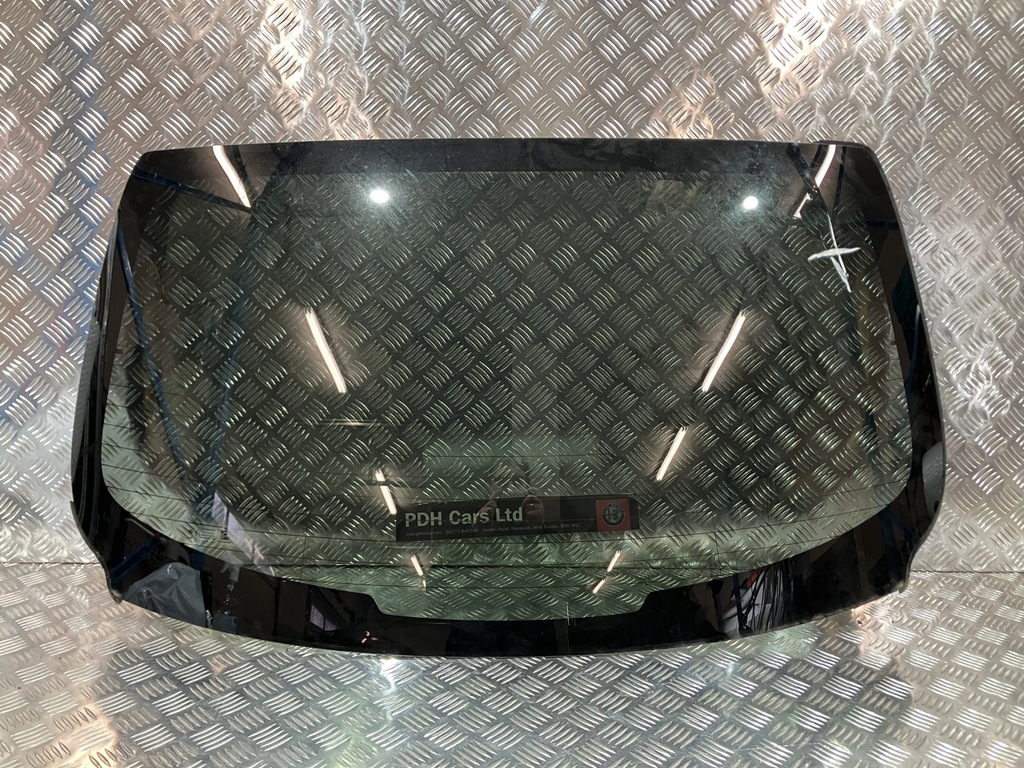 фото №1, Скло задня задня alfa romeo giulia 20r