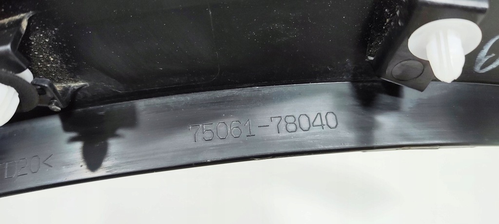 фото №5, Lexus nx молдинг двері правий задня