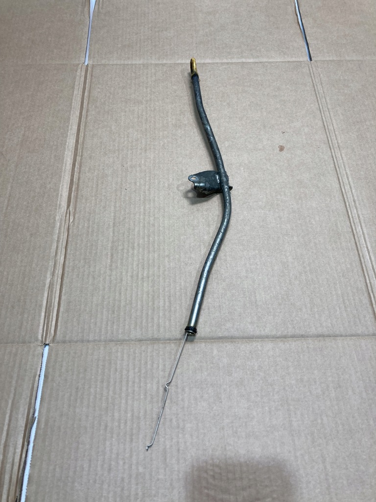 фото №1, Щуп щуп масла lexus nx300h 15-