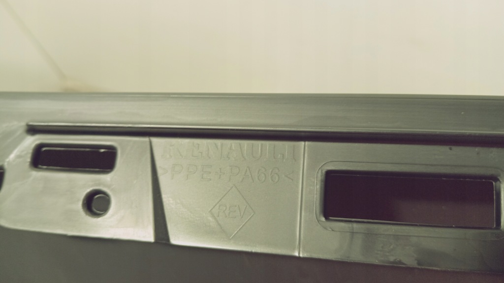 Крило renault twingo 3 14-24 631012525r 631013625r оригінал ліве новий Зі Шроту