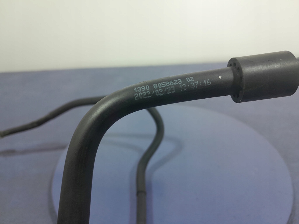 фото №8, Bmw 3 g20 g21 m3 g80 клапан вентиляционный с шланги 7643106