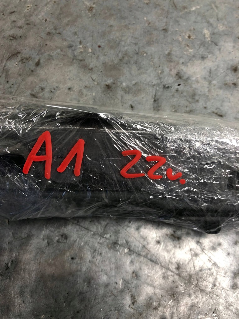 фото №7, Петлі капот audi a1 82a823301 82a823302