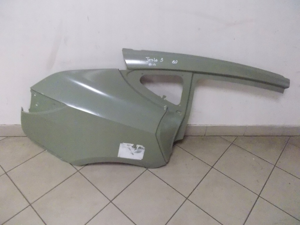 фото №1, Крила правий задня tesla 3 17-