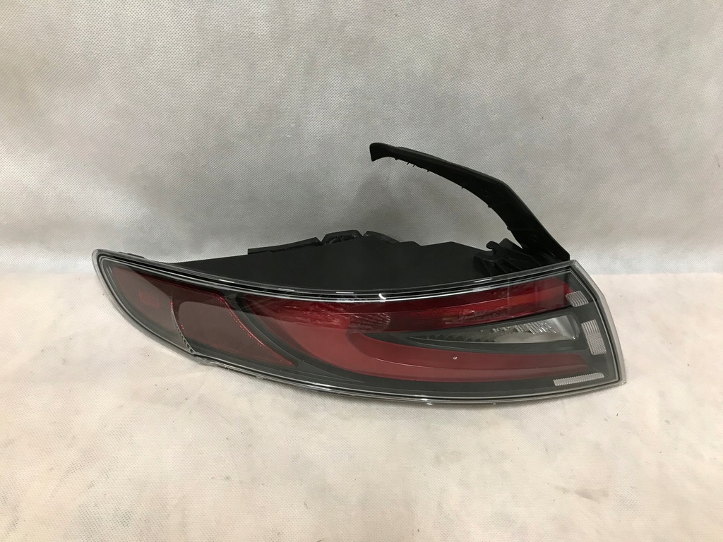 фото №2, Alfa romeo giulia qv лампа задняя левая наружная led europa