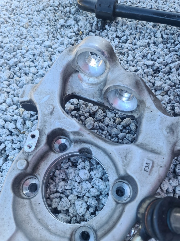 фото №12, Mercedes e klasa w213 e63 amg 2018 2019 2020 2021 поворотный кулак правая рычаг