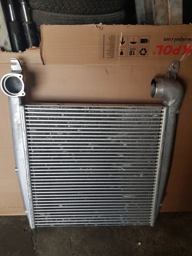 Купити Інтеркулер modine 8300550 a6285001501 радіатор повітря